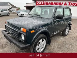 Lada Taiga 4x4 mit AHK