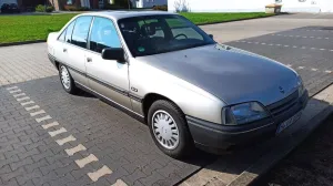 Opel Omega A CD Schiebedach 2. Hand unfallfrei