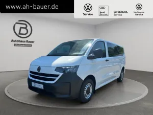 Volkswagen T7 Transporter Kombi 2.0TDI LR 9Sitz AHK RfK