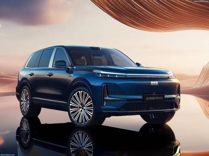 Geely Galaxy M9 2025 210km AWD Navigator Edition