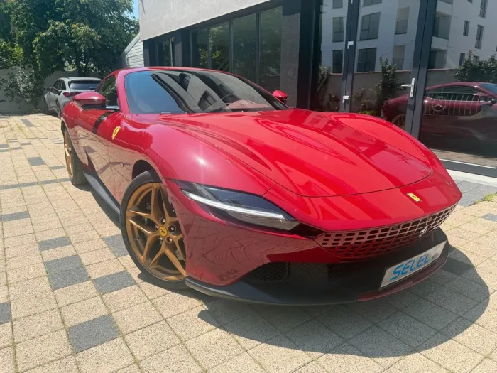 Ferrari Roma -