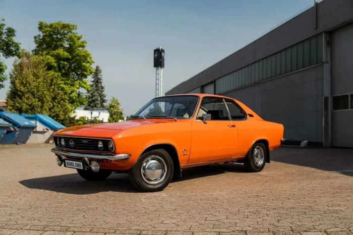 Opel Manta A Automatik Oldtimer