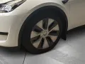 Tesla Model Y Basis RWD