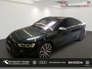 Audi S8 4.0 TFSI quattro PANO B&O Sitzbelüftung Stadt