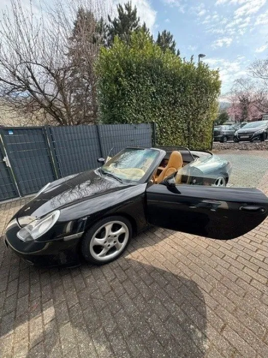 Porsche 996 Carrera Cabriolet Carrera