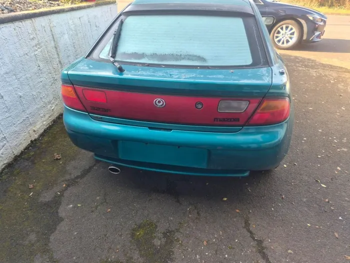 Mazda 323F
