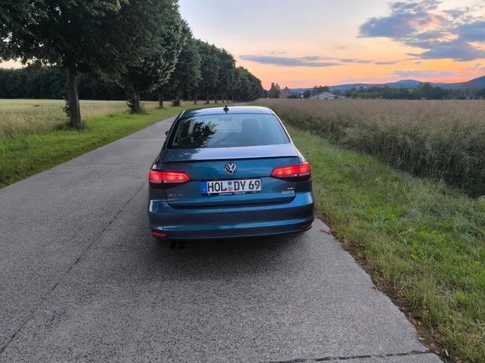 Volkswagen Jetta 1.4 TSI 110kW BlueMotion Technology -