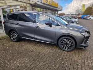 DFM Forthing 4 PHEV