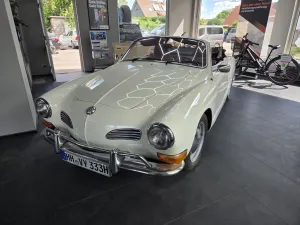 Volkswagen Karmann Ghia