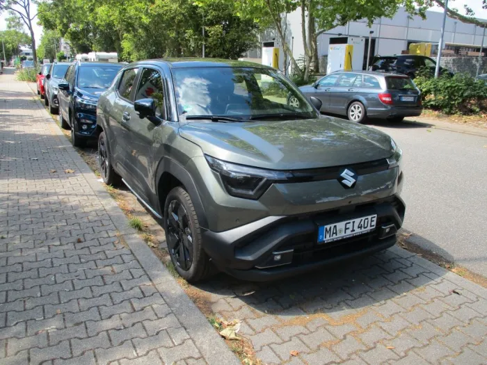 Suzuki e Vitara 61 kWh Comfort+