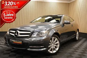 Mercedes-Benz C 250 CGI Coupé +BI-XENON+PANO+NAVI+SITZHZ+LEDER