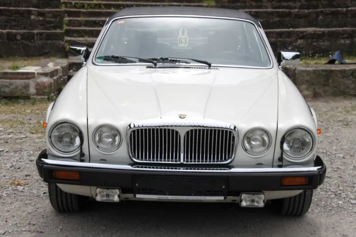 Jaguar Daimler Double Six Serie 3 mit 3 Jahren Garantie
