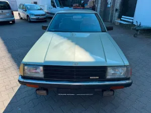 Nissan Laurel