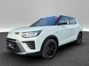 KGM Tivoli Nomad black&white 1.5l
