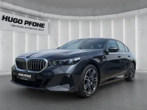 BMW 550e xDrive M Sport . Driving Prof