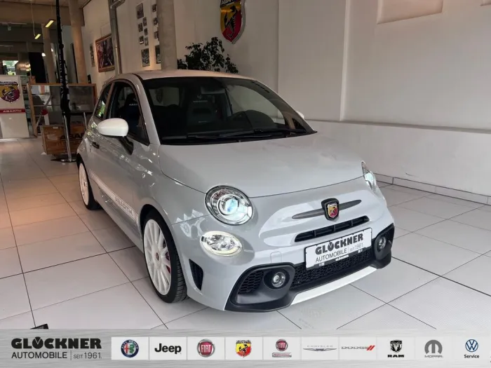 Abarth 695 esseesse