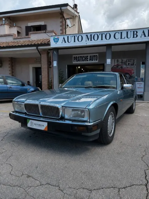 Jaguar XJ Daimler XJR 4.0