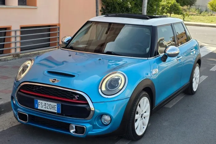 MINI Mini 2.0 Cooper SD 5 porte