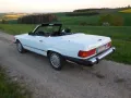 Mercedes-Benz 560 SL