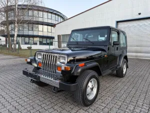 Jeep Wrangler 4.0 4x4 Cabrio H-Kennzeichen