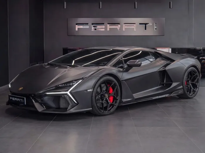 Lamborghini Revuelto 6.5 V12 HPEV 1.HAND/WARRANTY