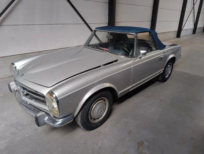 Mercedes-Benz 280 SL    PAGODE