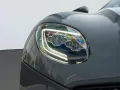 Aston Martin Superleggera 5.2 V12