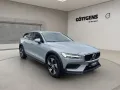 Volvo V60 Cross Country B4 AWD Plus PANO NAVI LED 18LM