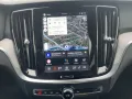 Volvo V60 Cross Country B4 AWD Plus PANO NAVI LED 18LM