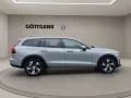 Volvo V60 Cross Country B4 AWD Plus PANO NAVI LED 18LM