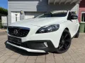 Volvo V40 Cross Country Momentum