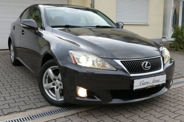 Lexus IS 220 LUXURY-LINE/VOLL-VOLL-VOLL!!!!