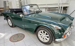 Triumph TR4A
