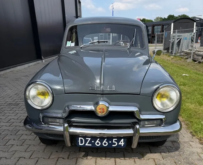 Simca Aronde 9 Mille Miglia eligible