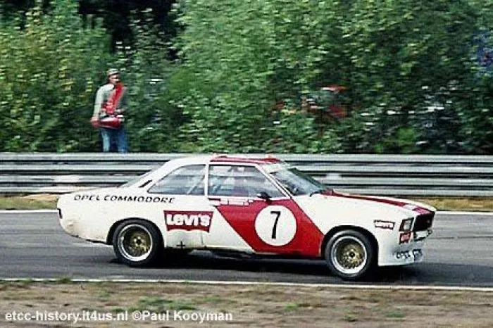 Opel Commodore