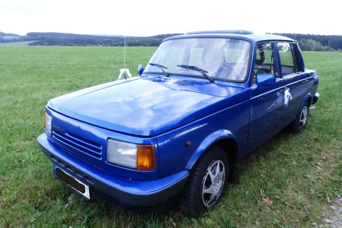 Wartburg 353,  