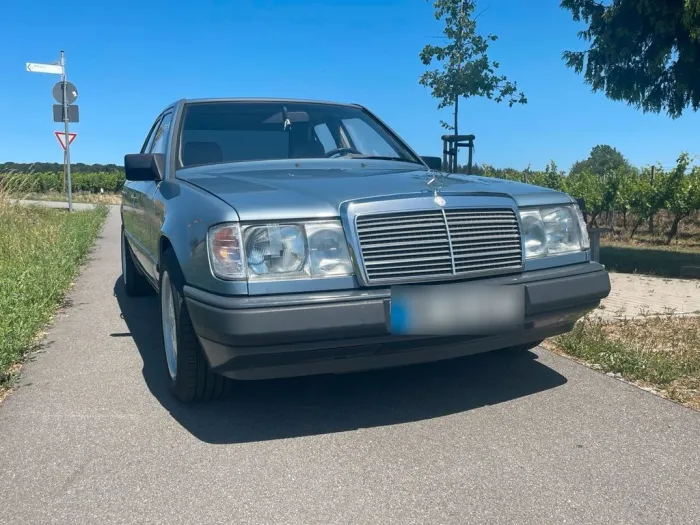 Mercedes-Benz Mercedes 250d - W 124 - BJ 1987 H-Kennzeichen