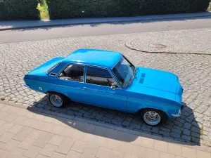 Opel Ascona A 2.4E