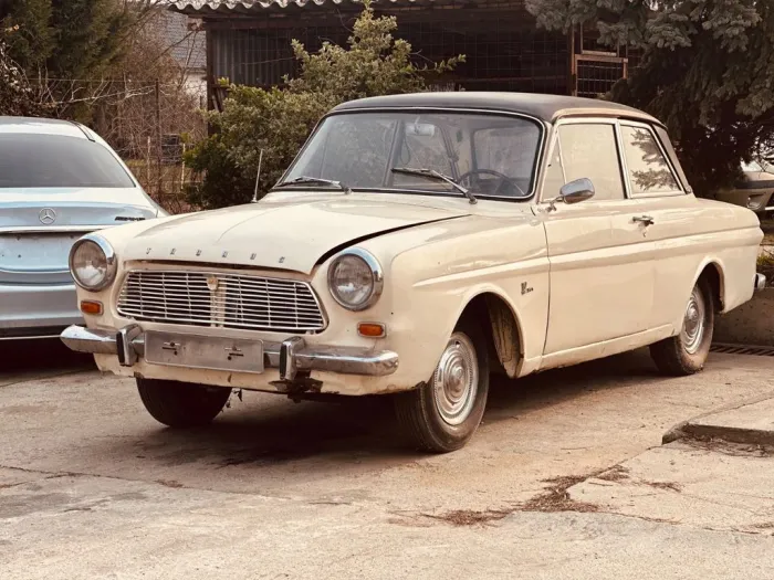 Ford Taunus