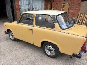 Trabant 601 Deluxe