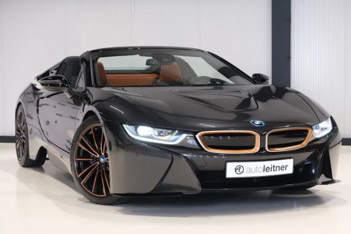 BMW i8 Roadster Ultimate Sophisto Edition