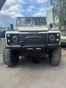 Land Rover Defender V8 3,5L 