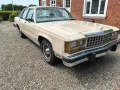 Ford LTD Crown Victoria