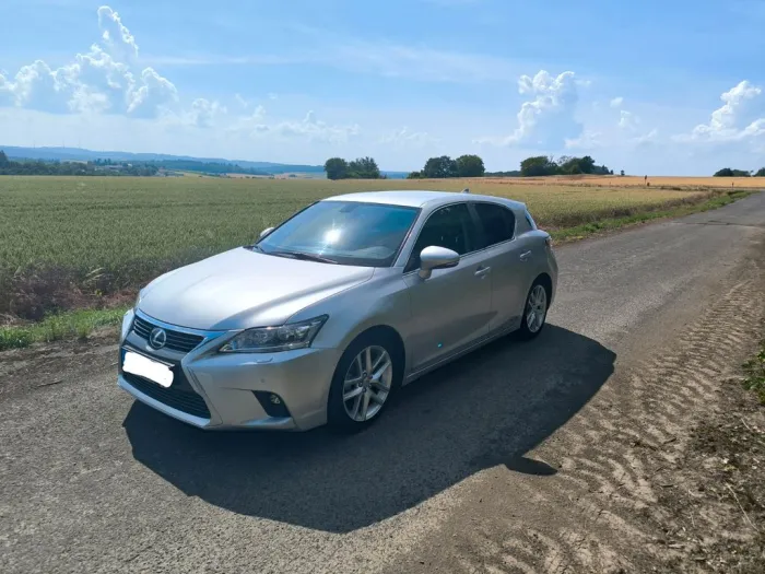 Lexus CT 200h Luxury Line