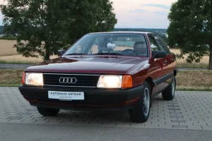 Audi 100 C3 Oldtimer*Radio*TÜV*Vollverzinkt*8-Bereift