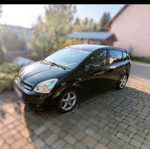 Toyota Auto günstig abzugeben