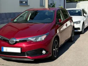 Toyota Auris Edition S+ 1,2l Turbo TÜV neu bis 06/2028