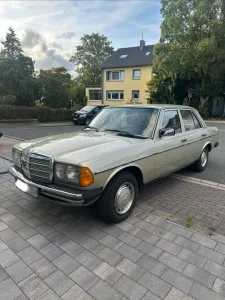 Mercedes-Benz Mercedes 230E W123 H-Zulassung 30 Jahre in...