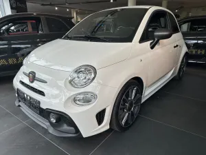 Abarth 695 1.4 T-Jet 132 kW *Beats*Xenon*Navi*Leder*