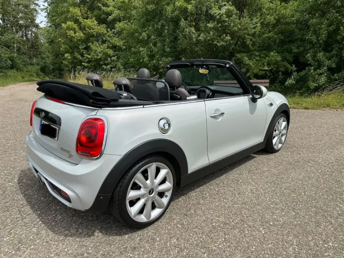 MINI Cooper SD Cabrio Cooper S